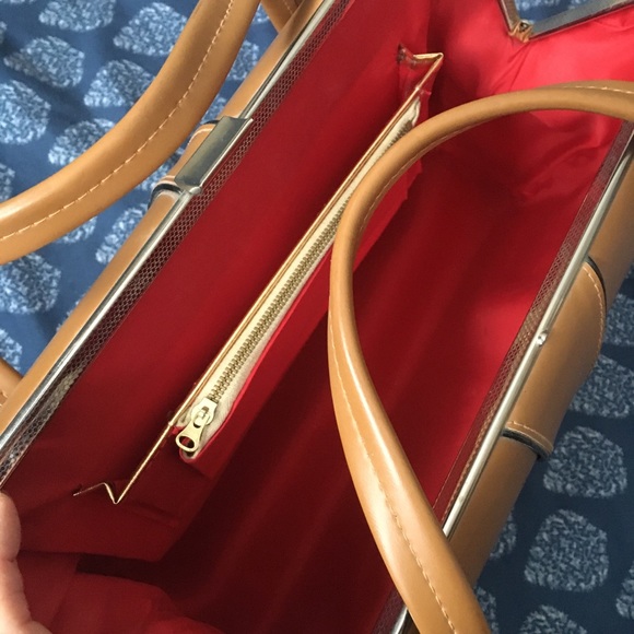 Vintage Camel Hard Shell Carryall Bag - Picture 4 of 5